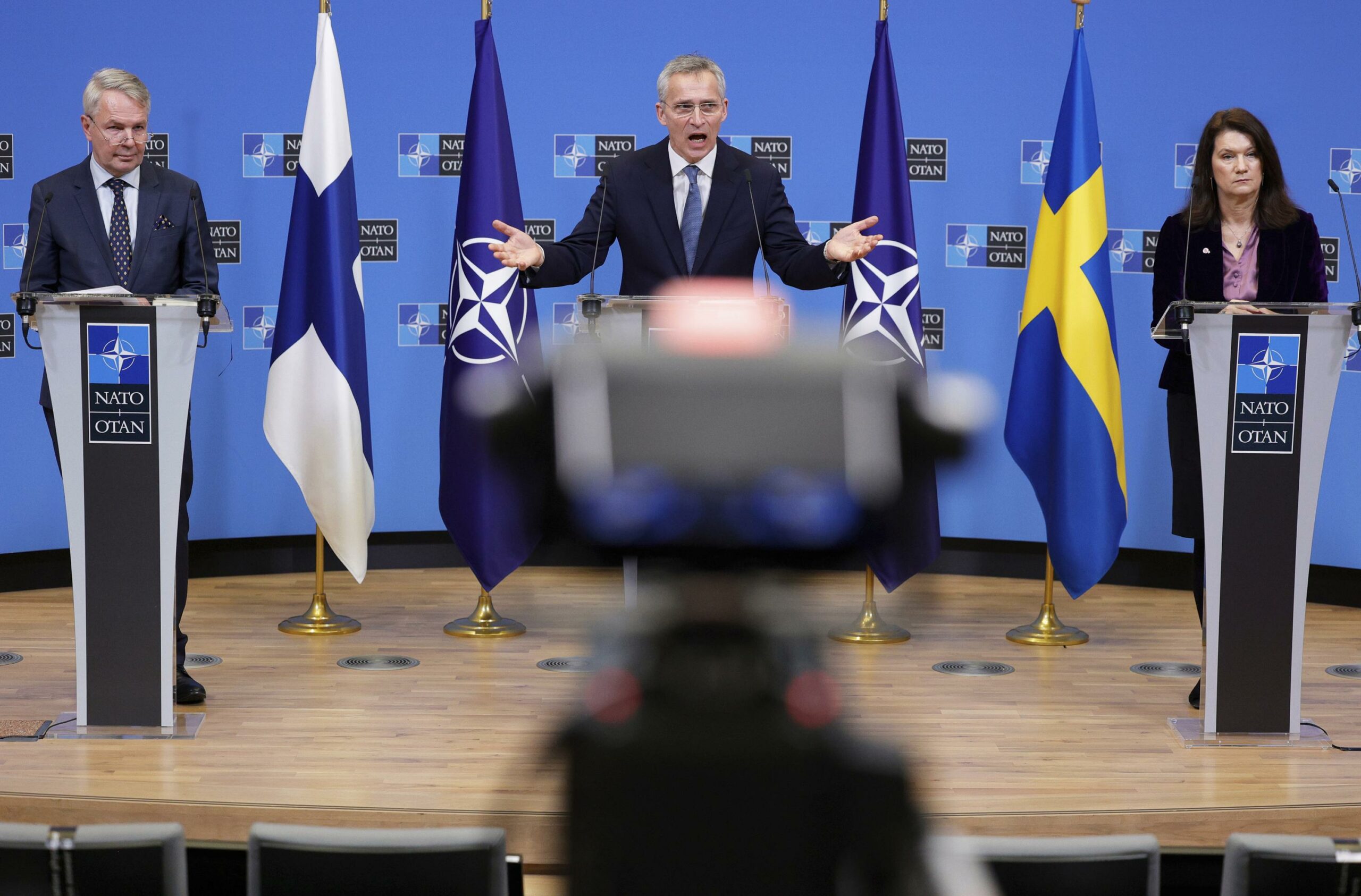 Finland Announces Plans to Join NATO, Russia Issues Warning to Finland