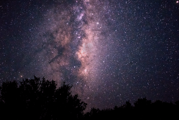 Chinese-scientists-think-that-the-optics-of-their-sky-were-picking-up-alien-signals