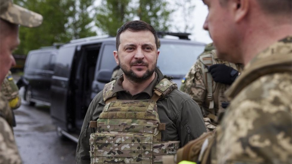 Zelensky Says War Reaching Russia’s Doorstep Amid Ukrainian Counteroffensive