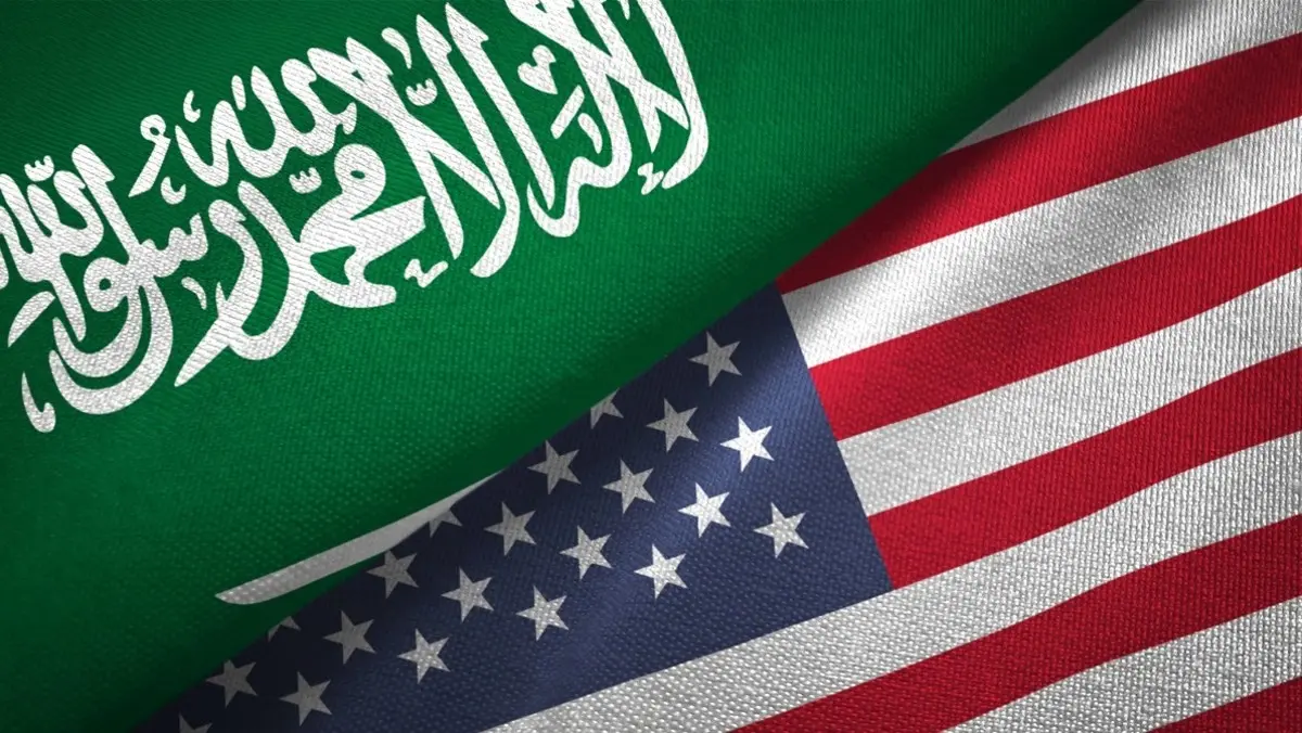 Top US senator calls for “freeze” in Saudi relations after announcement to cut oil production