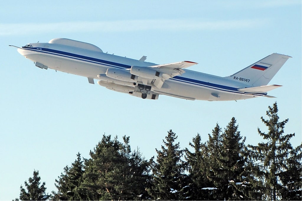 Russian doomsday plane successfully completes communications tests with nuclear-armed submarines