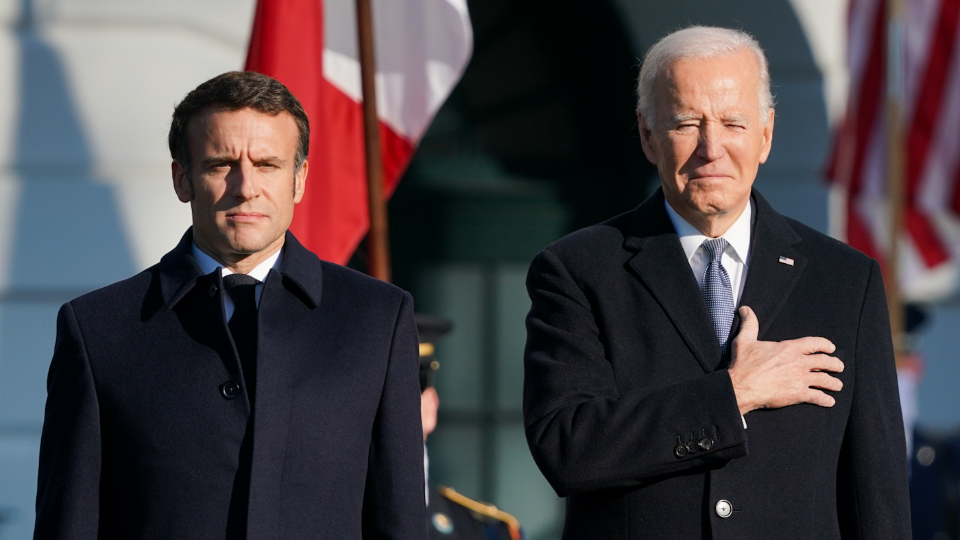 US & France vow to continue support of Ukraine during