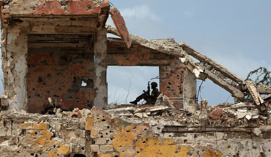 Car bombs targeting government officials in Somalia kill 7, injure others