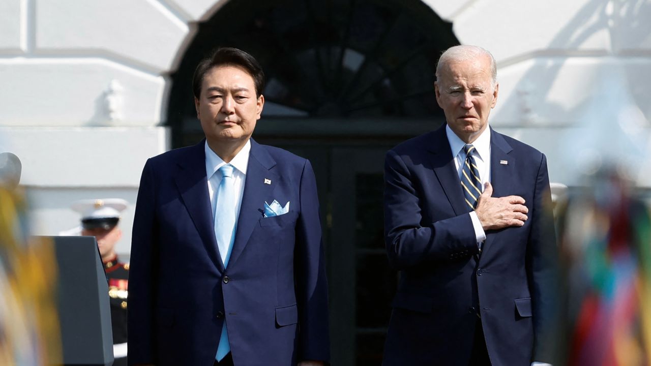 Biden and South Korean president caution North Korea: nuclear weapon use would lead to nation’s demise