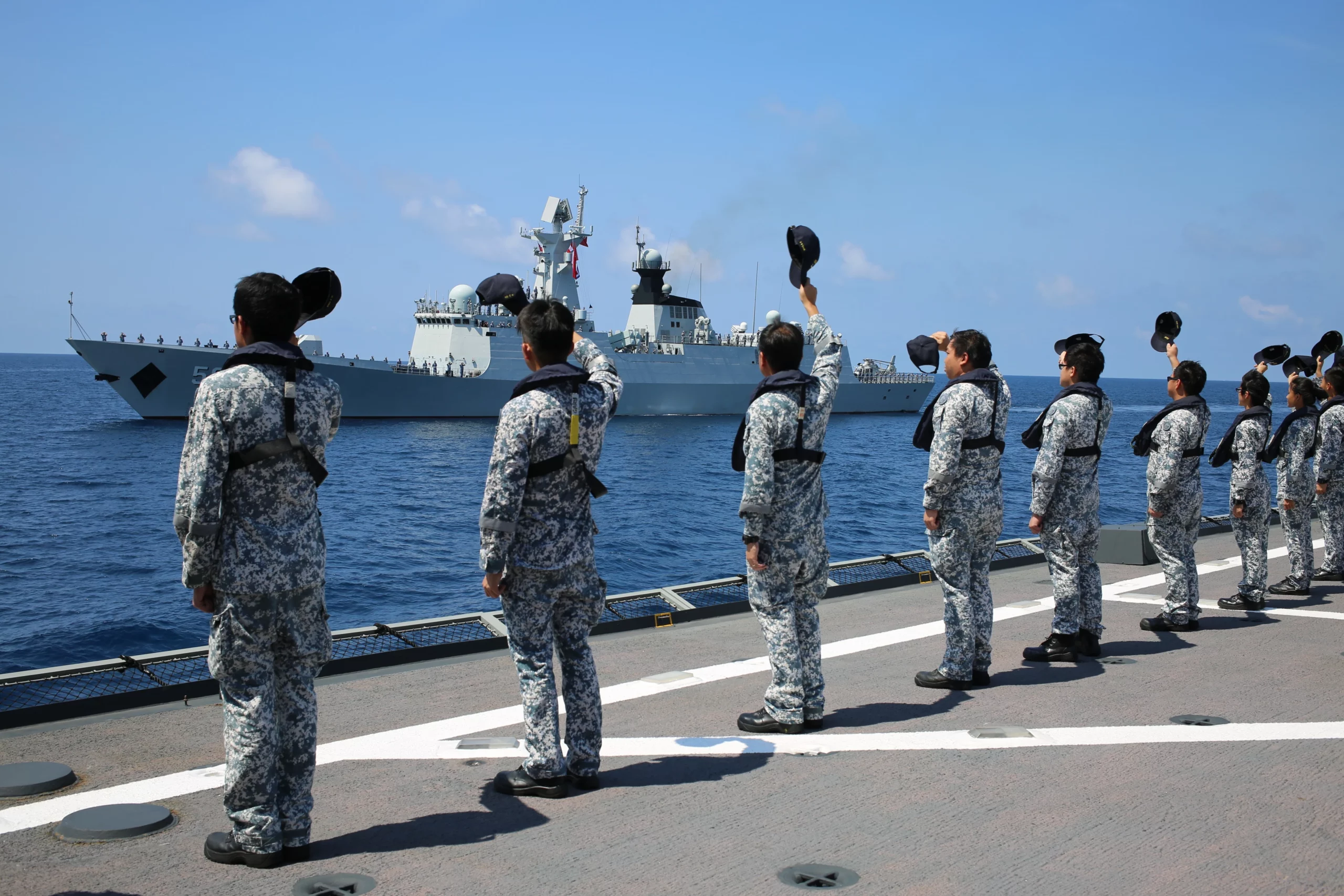 China & Singapore to conduct joint military drills