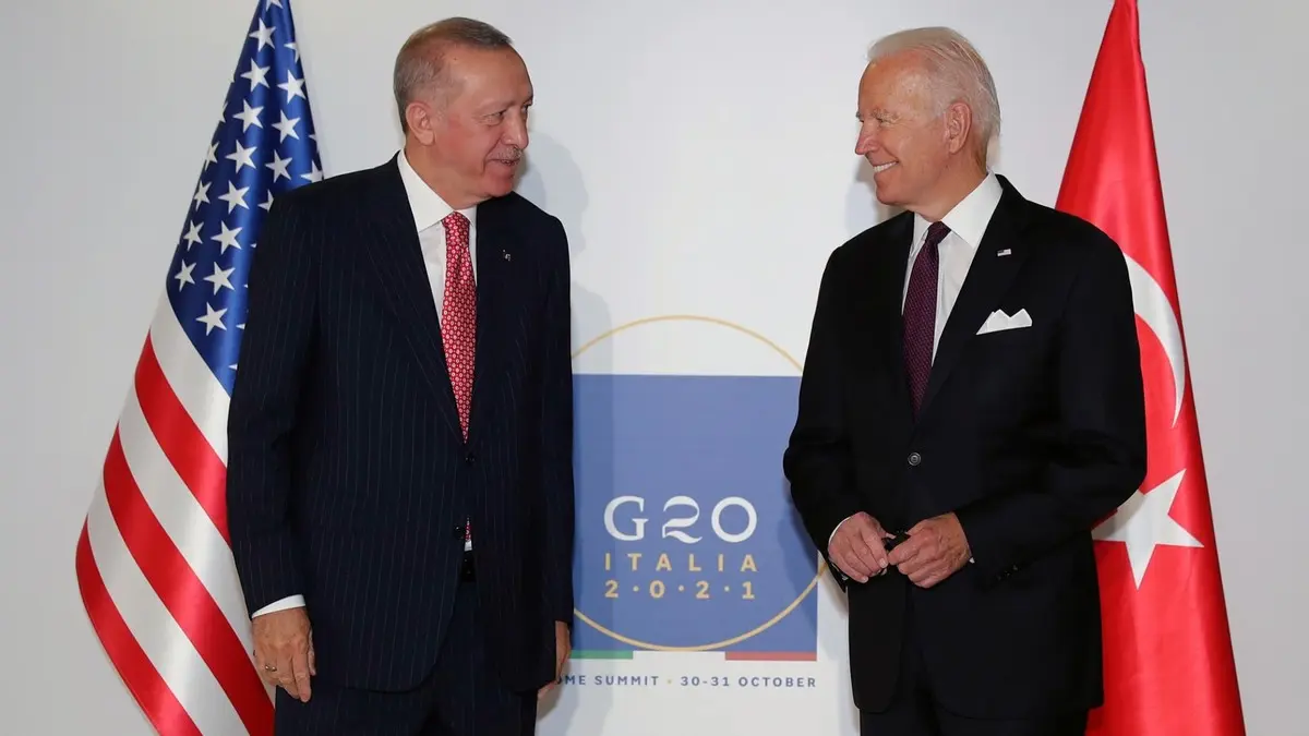 Biden Extends Congratulations to Re-elected Turkish President, Explores Possibility of F-16 Sales