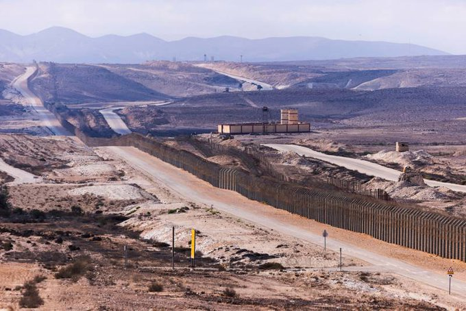Three Israeli Soldiers Slain by Egyptian Policeman at Border; Assailant Killed