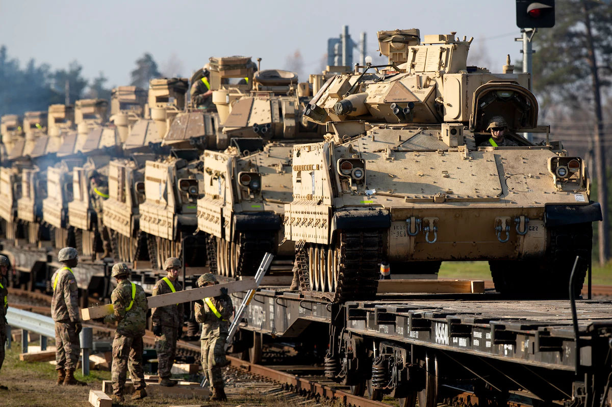 US Announces $325 Million Military Aid Package for Ukraine