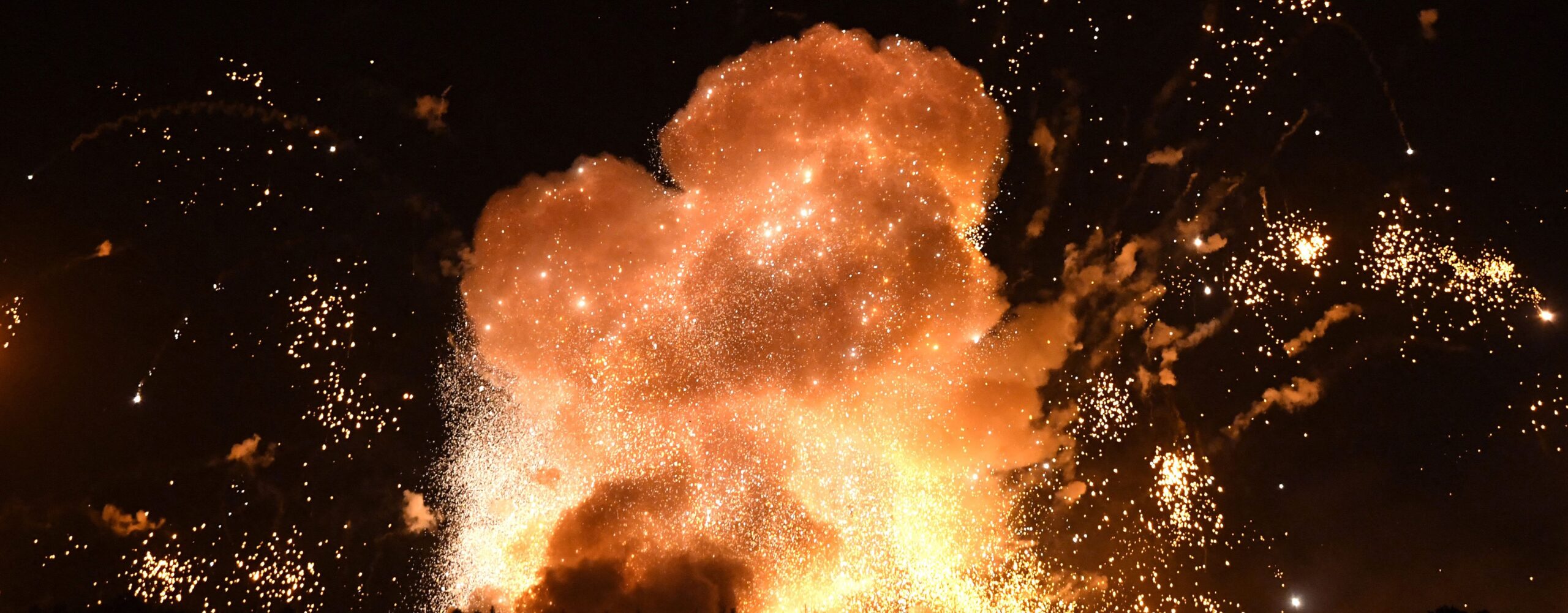 Ukraine’s Use of Cluster Bombs Against Russia Earns US Approval for Being ‘Effective’