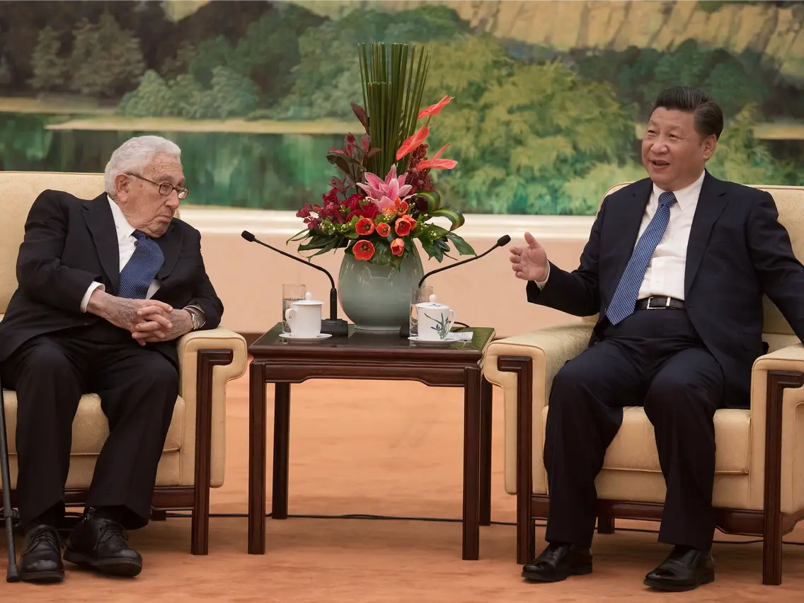 Chinese President Xi Welcomes ‘Old Friend’ Henry Kissinger in Beijing