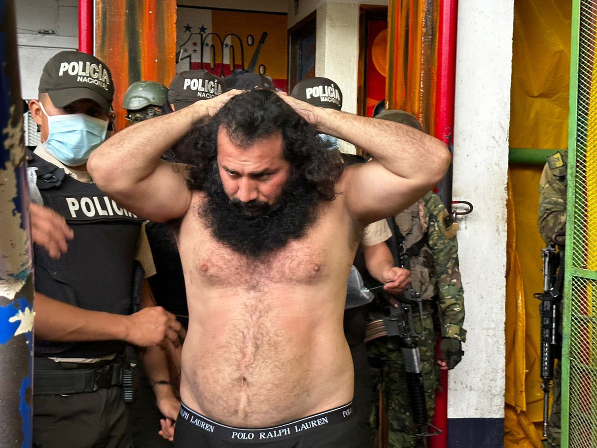 Gang Leader Linked to Presidential Candidate’s Assassination Moved to Maximum Security Prison in Ecuador