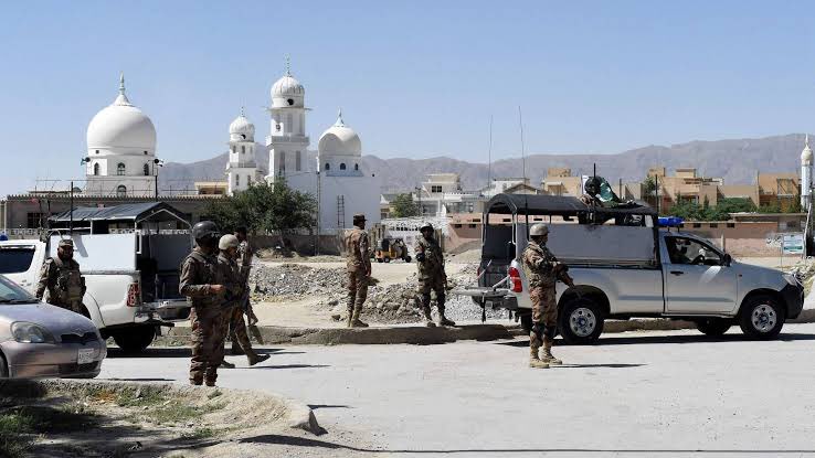 GRAPHIC: Chinese Convoy Attacked in Balochistan; Two Gunmen Killed