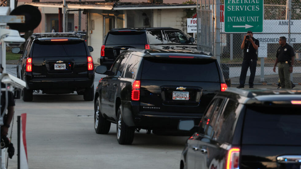 Former President Trump Surrenders to Georgia Authorities Amidst Election Interference Charges