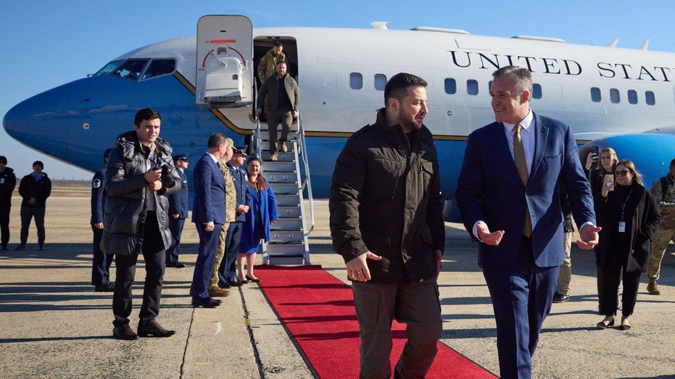 Ukrainian President Zelensky to Visit Washington Amid Aid Discussions