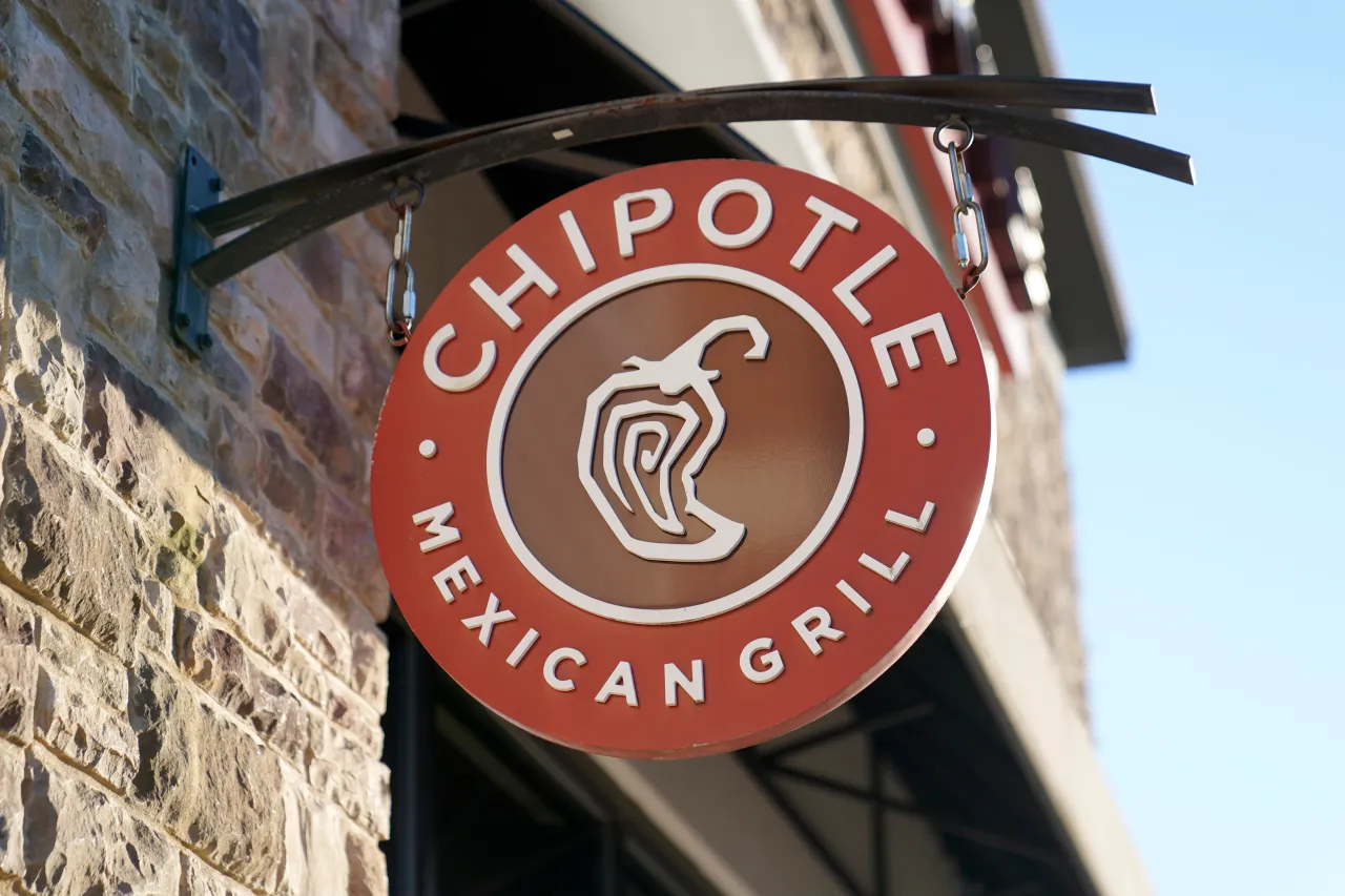 Chipotle Faces Lawsuit Over Alleged Religious Harassment Incident