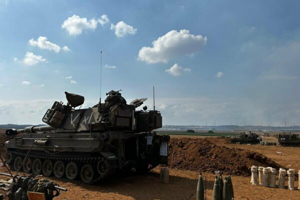 F8aaV64WgAAG63z