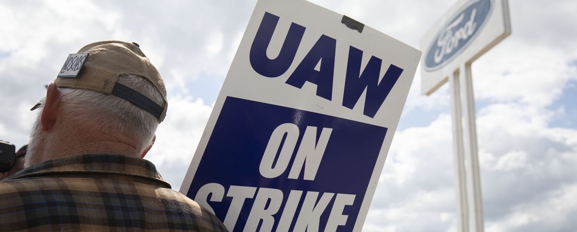 United Auto Workers Expand Strike at Major Ford Plant in Kentucky