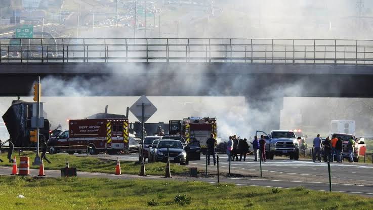 Bus Accident in Ohio Kills 6, Injures 18