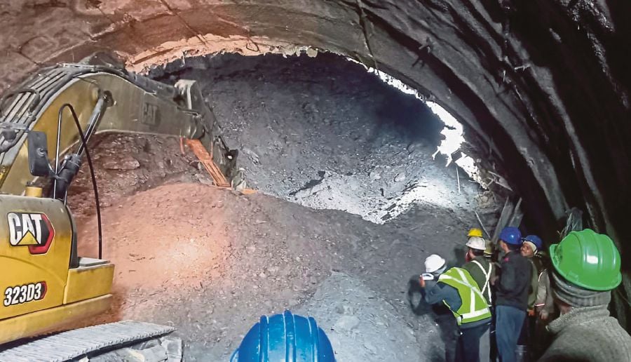 Rescue Mission Intensifies for Men Trapped in Indian Tunnel Collapse