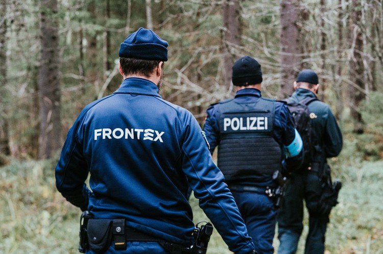 EU Supports Finland with Additional Border Guard Deployment Amid Influx of Migrants