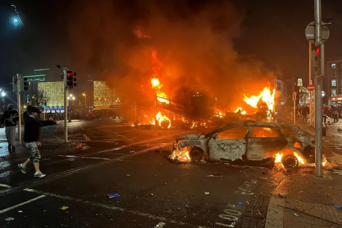 Ireland’s Prime Minister Vows Action Against “Far-Right” Violence in Dublin