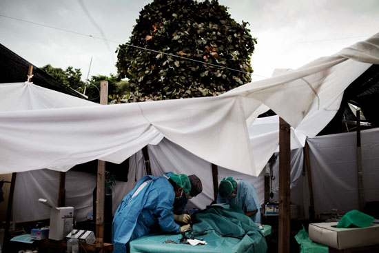 Doctors Without Borders Halts Operations in Haiti Amid Escalating Violence