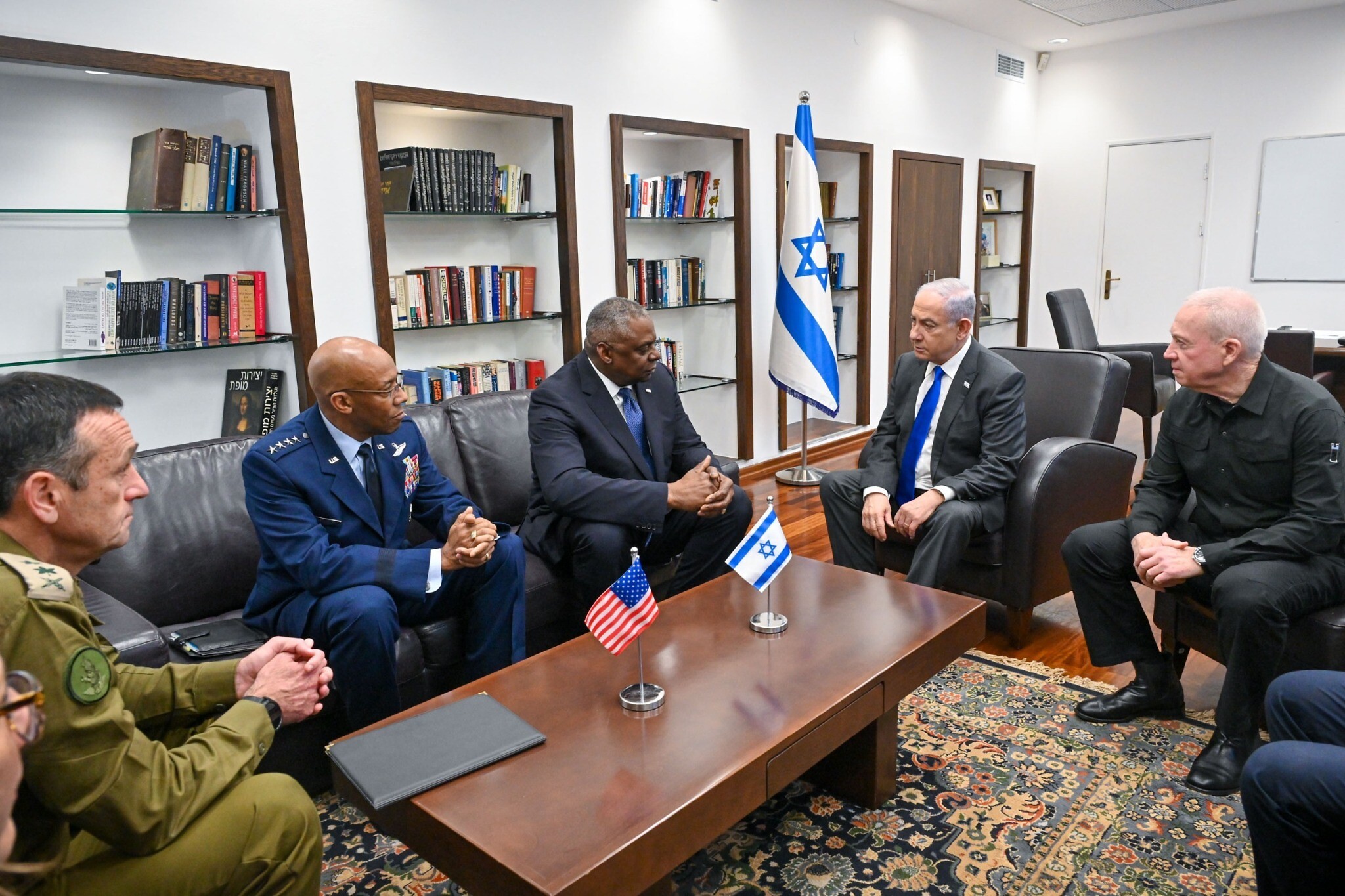 Israel Tells Top US Official They Want a  6-Mile Buffer from Hezbollah in Lebanon