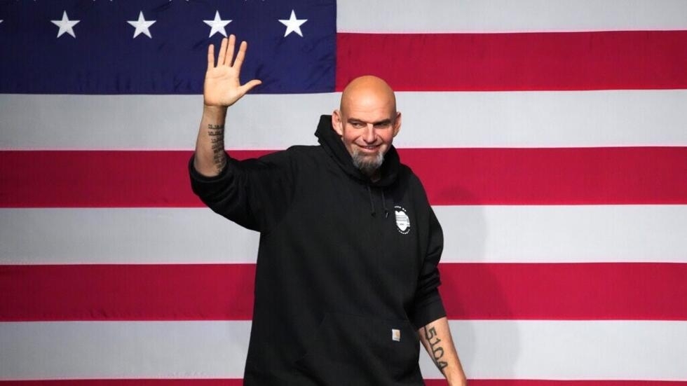 Senator Fetterman Calls for Expulsion of Senator Menendez Amid Criminal Allegations