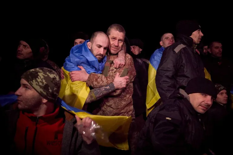 Russia and Ukraine Conduct Major Prisoner Exchange