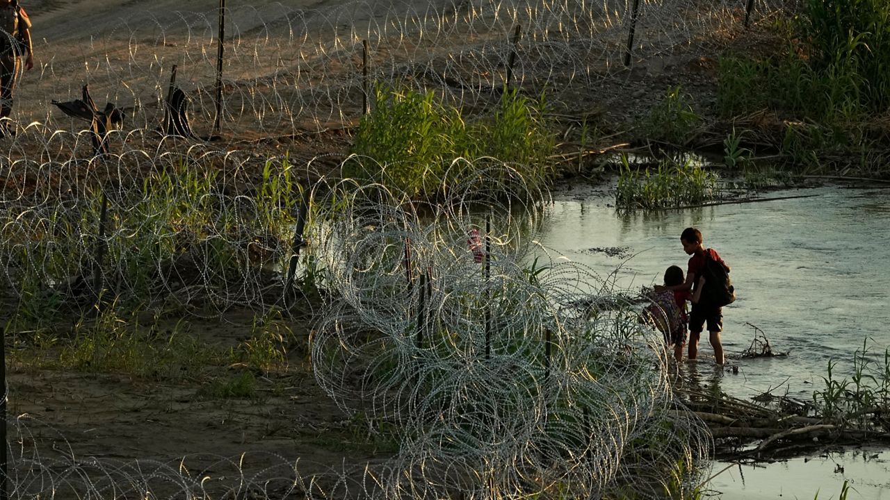 Biden Administration Seeks Supreme Court Intervention in Border Dispute With Texas