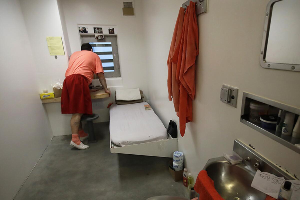 NYC Mayor Vetoes Bill to Ban Solitary Confinement in City Jails