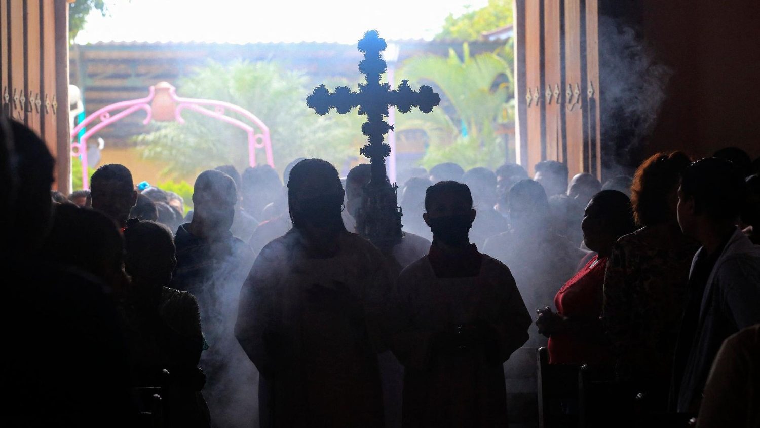 Nicaragua Releases Catholic Clergy After Direct Negotiations With Vatican