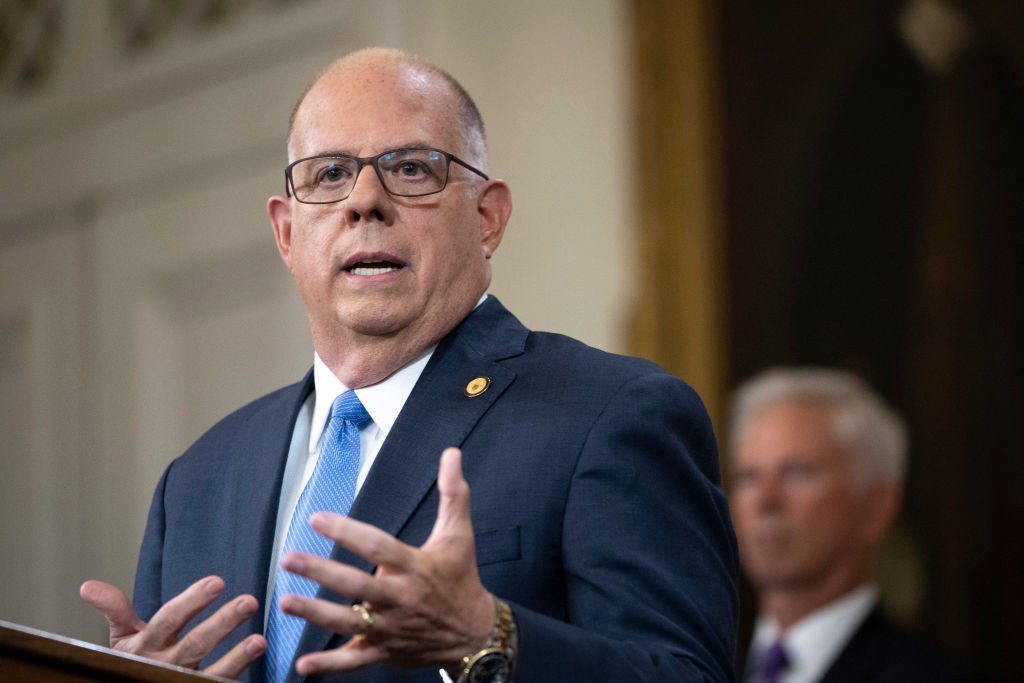Former Governor Larry Hogan Endorses Nikki Haley Ahead of Iowa Caucuses