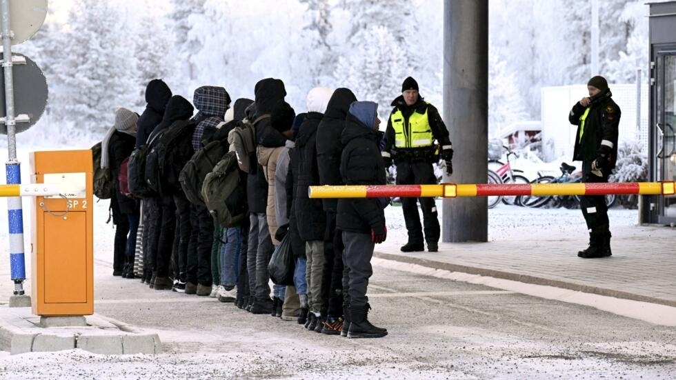 Finland Reports Thousands of Migrants Along its Border With Russia