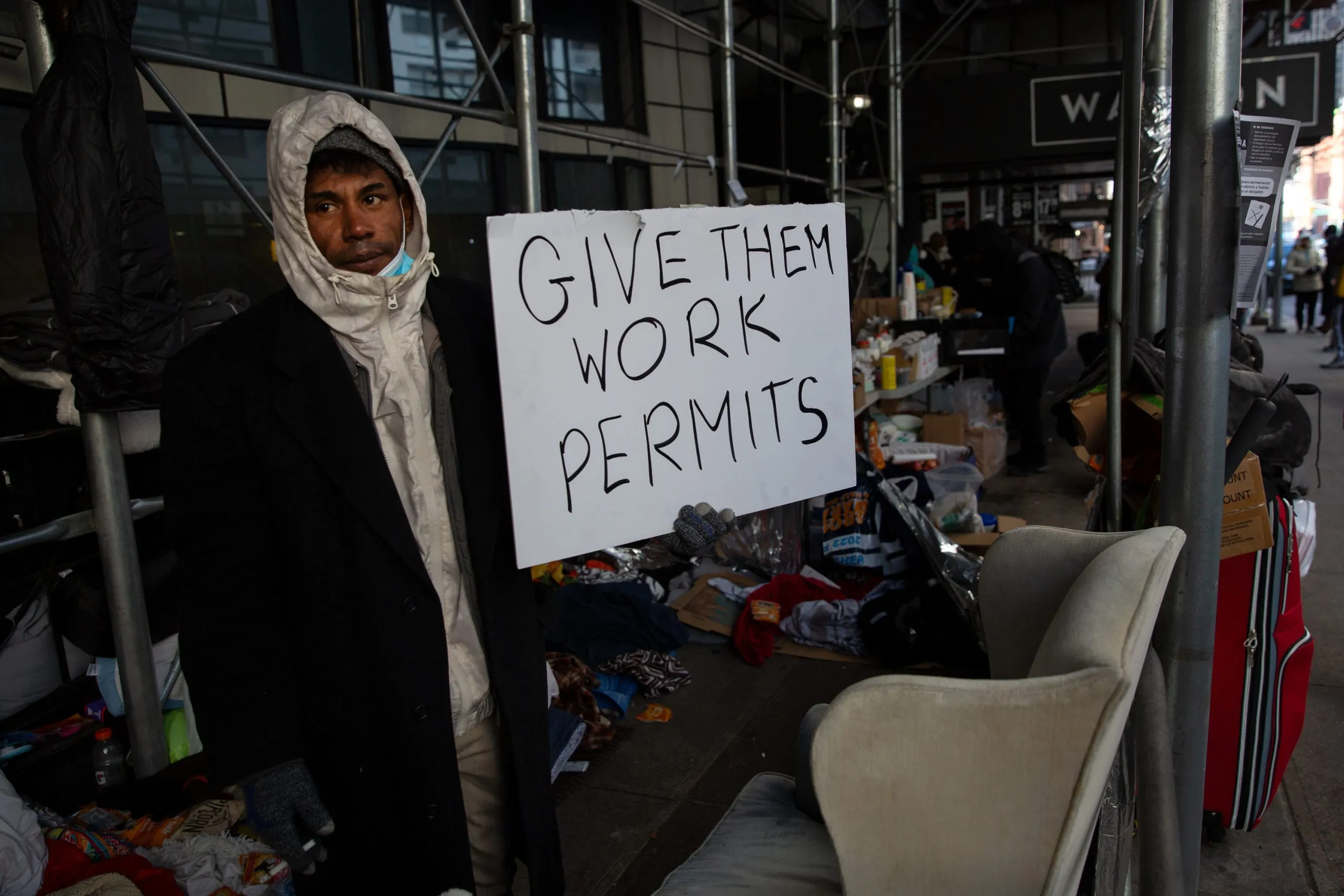 Mayors Nationwide Call for Extension of Migrant Work Permits