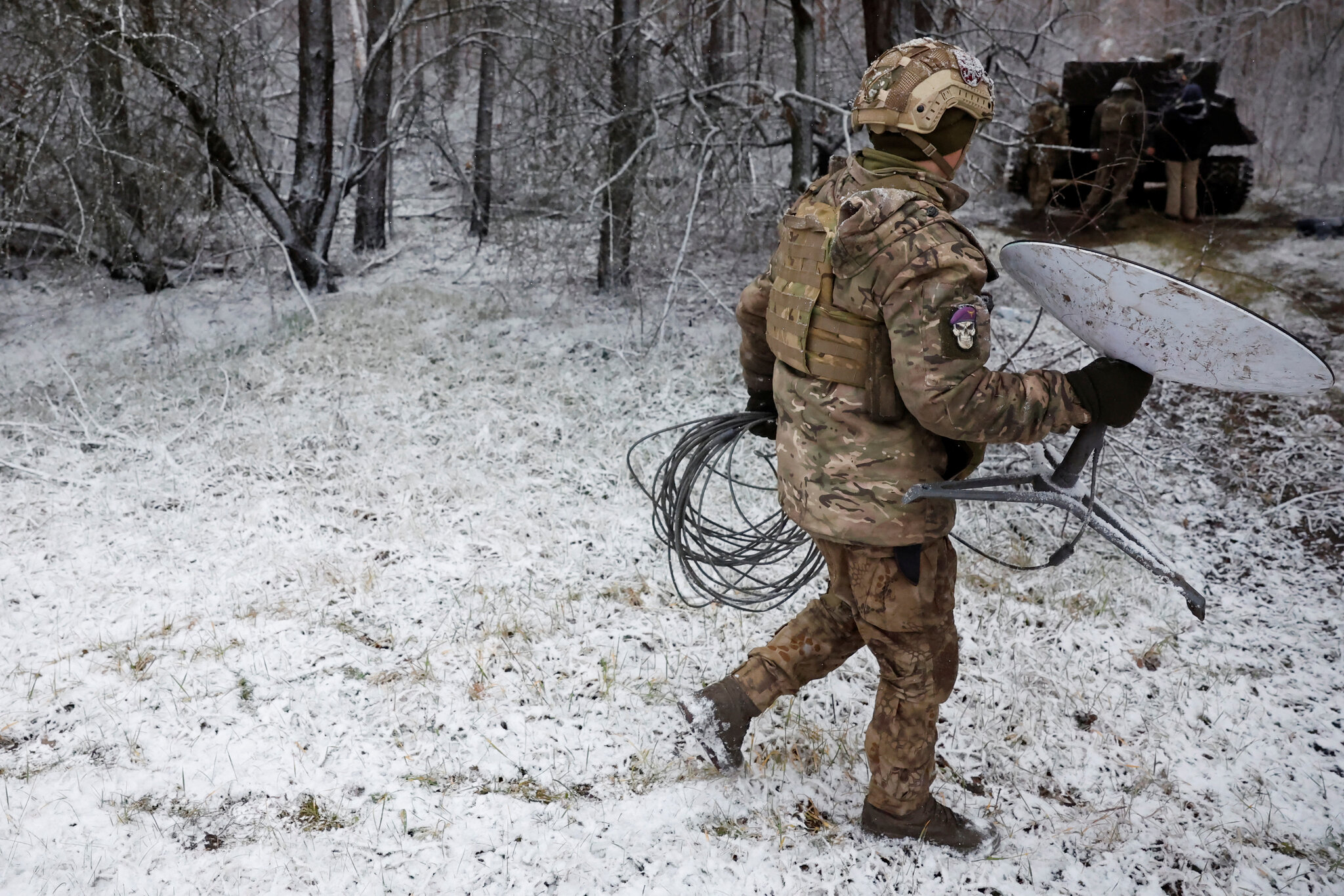 Kremlin Denies Military Use of Starlink Amid Claims by Ukraine