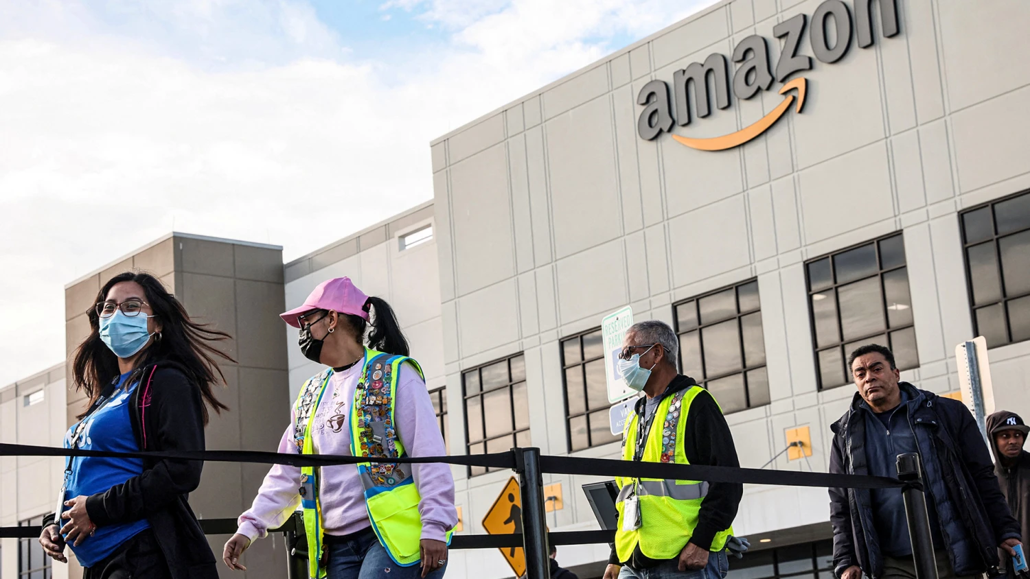 Amazon Challenges National Labor Relations Board Constitutional Validity