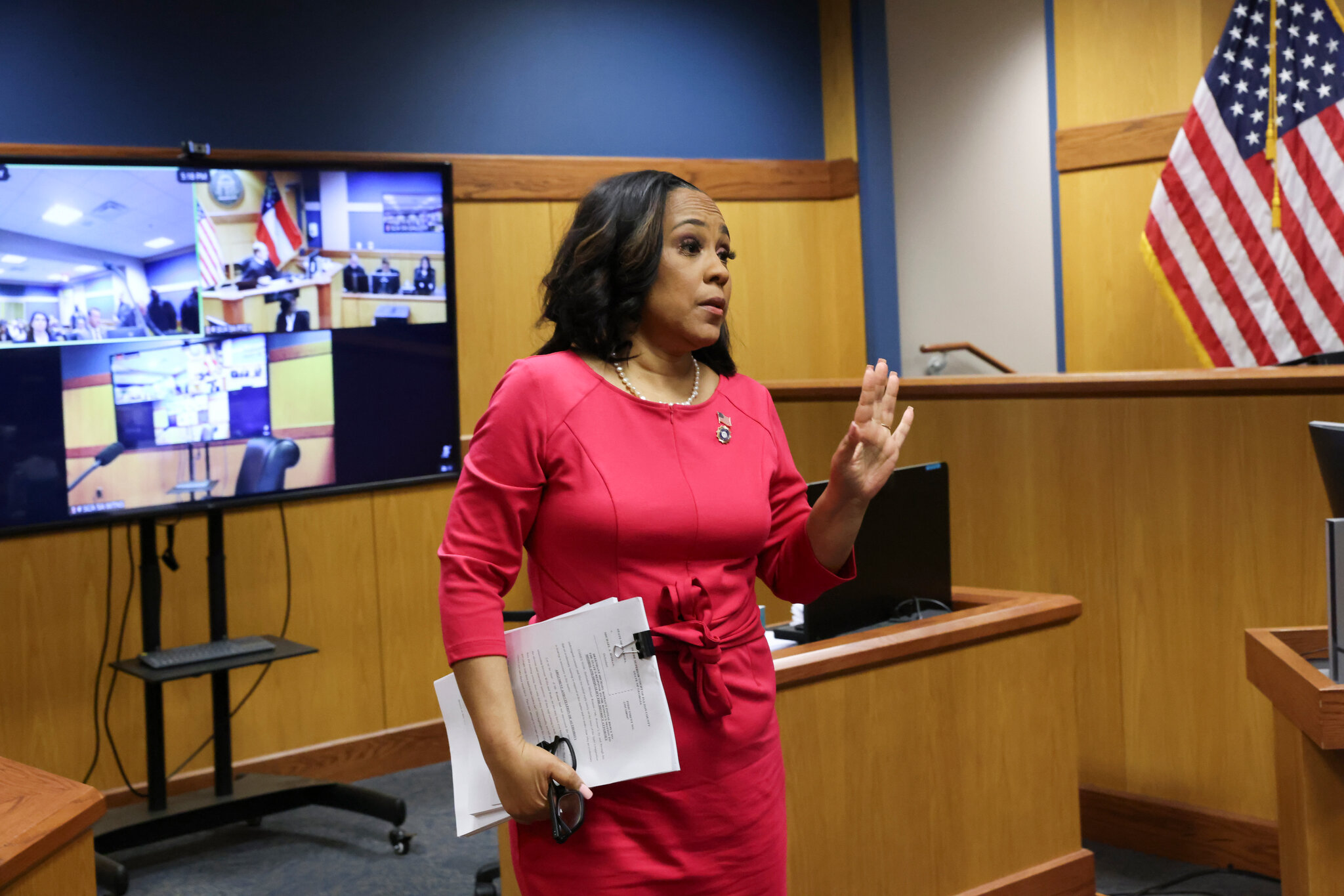 Judge Allows Georgia DA to Stay on Trump’s Election Case