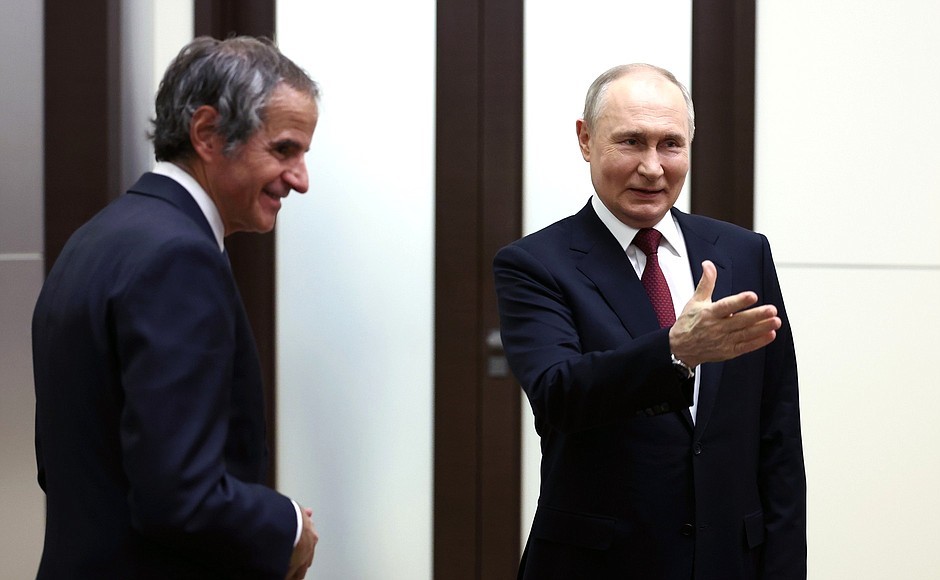 IAEA Chief Meets Putin to Discuss Zaporizhzhia Nuclear Plant Safety
