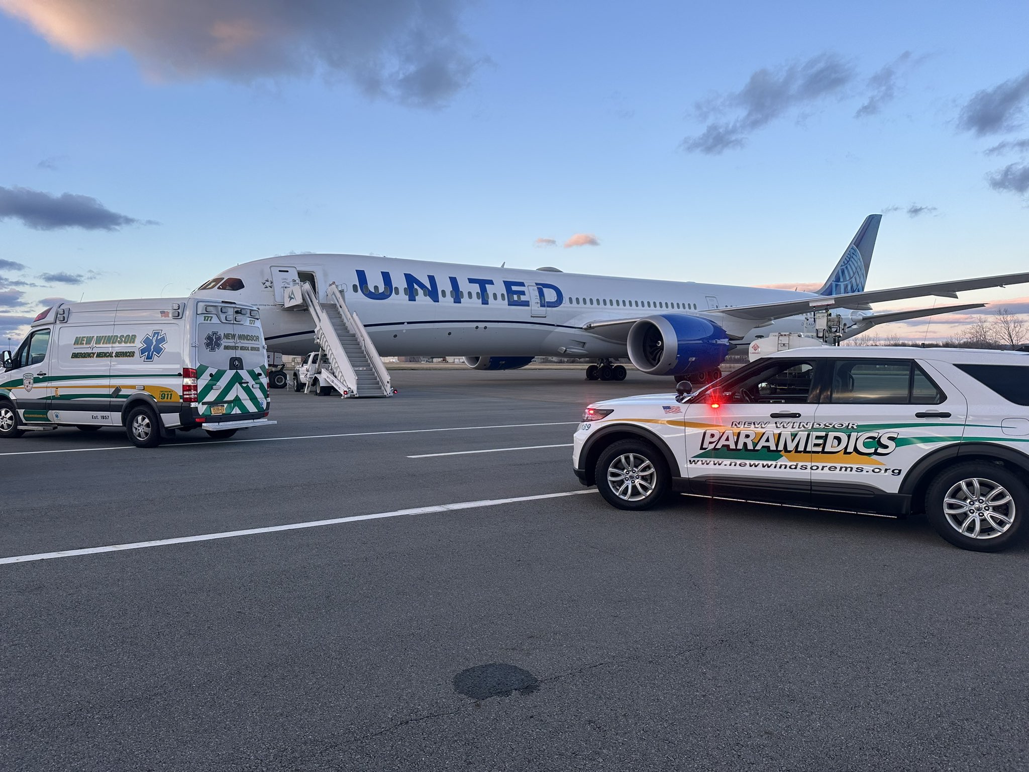 Turbulence Leads to Hospitalization of Seven on Newark-Bound Flight