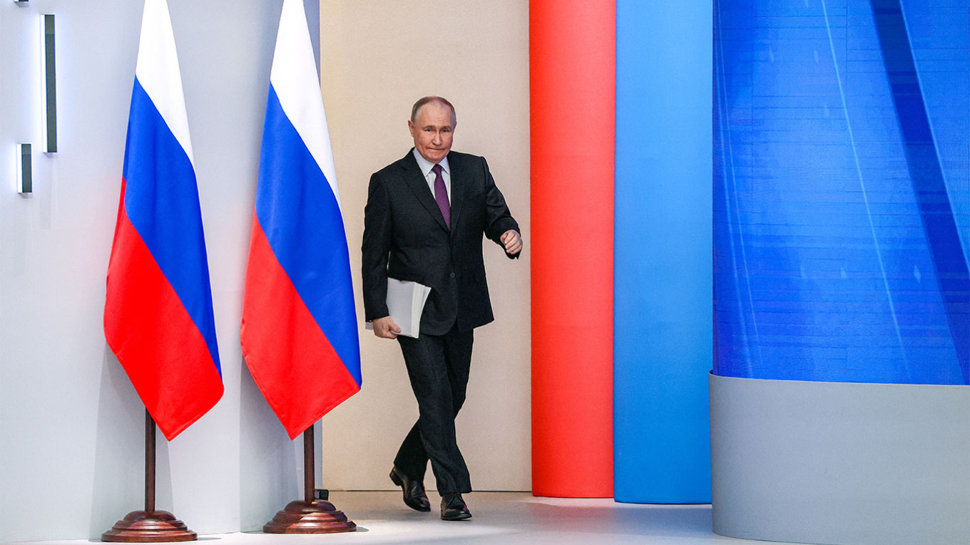 Putin Secures Fifth Presidential Term, Receives Praise & Criticism From World Leaders