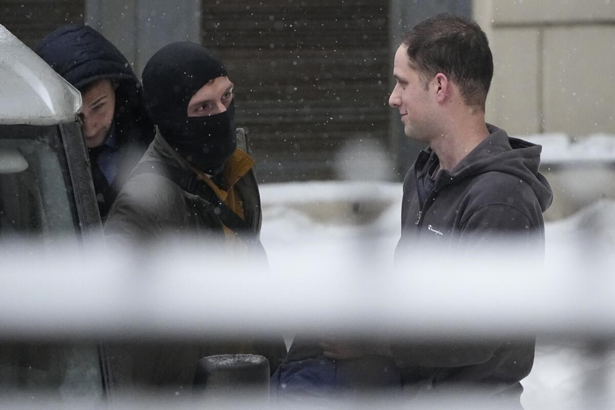 Moscow Court Extends Detention of Wall Street Journal Reporter