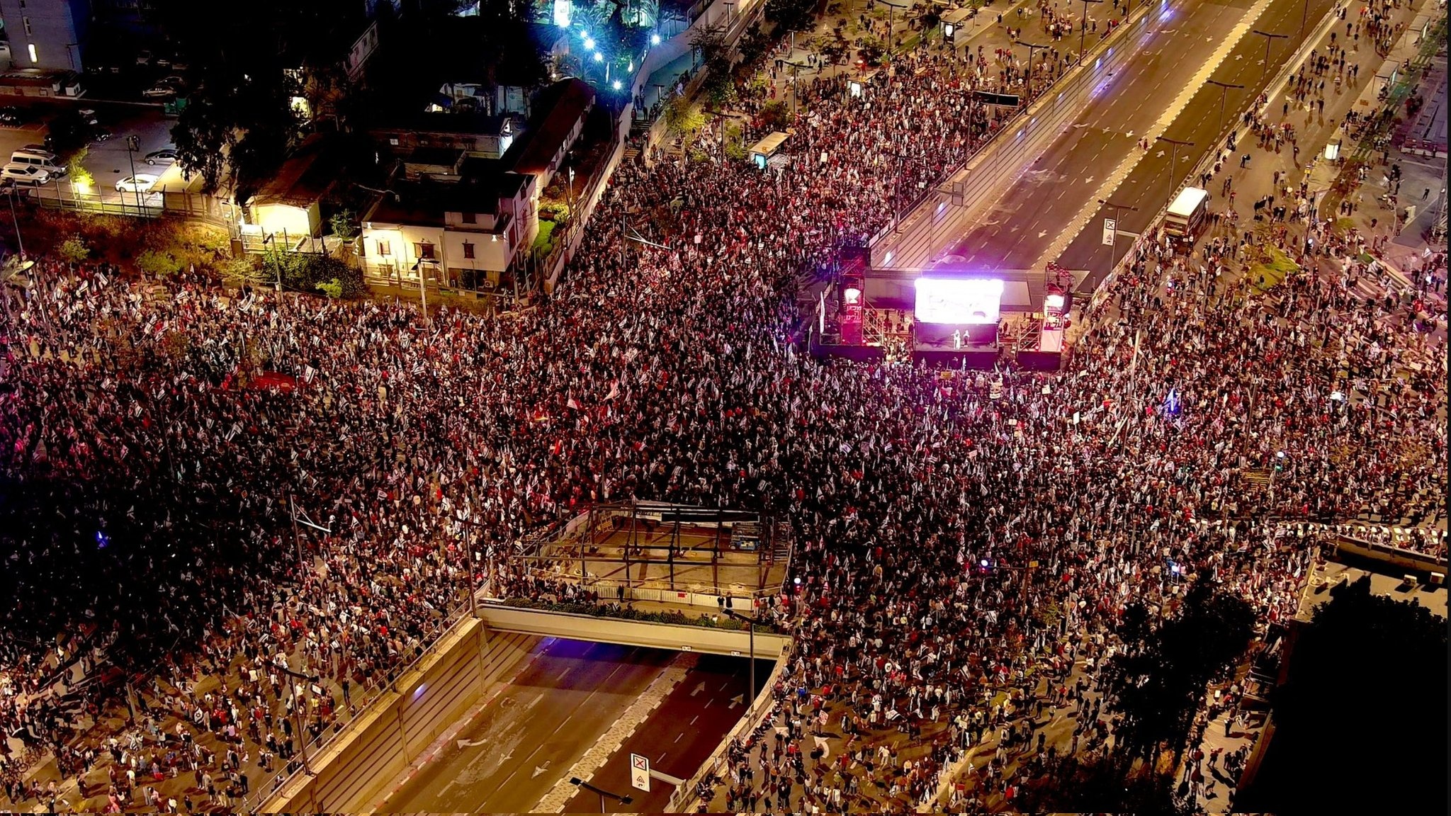 Israelis Protest in Tel Aviv, Demanding Government Negotiate Release of Hostages & Hold Elections