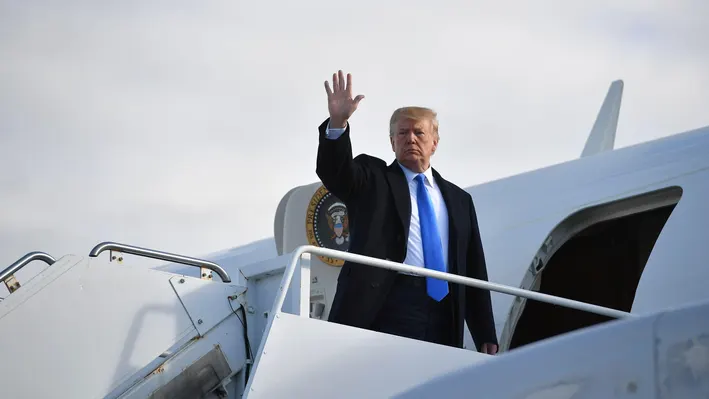 Trump Calls on Supreme Court to Intervene Before Sentencing in Hush Money Case