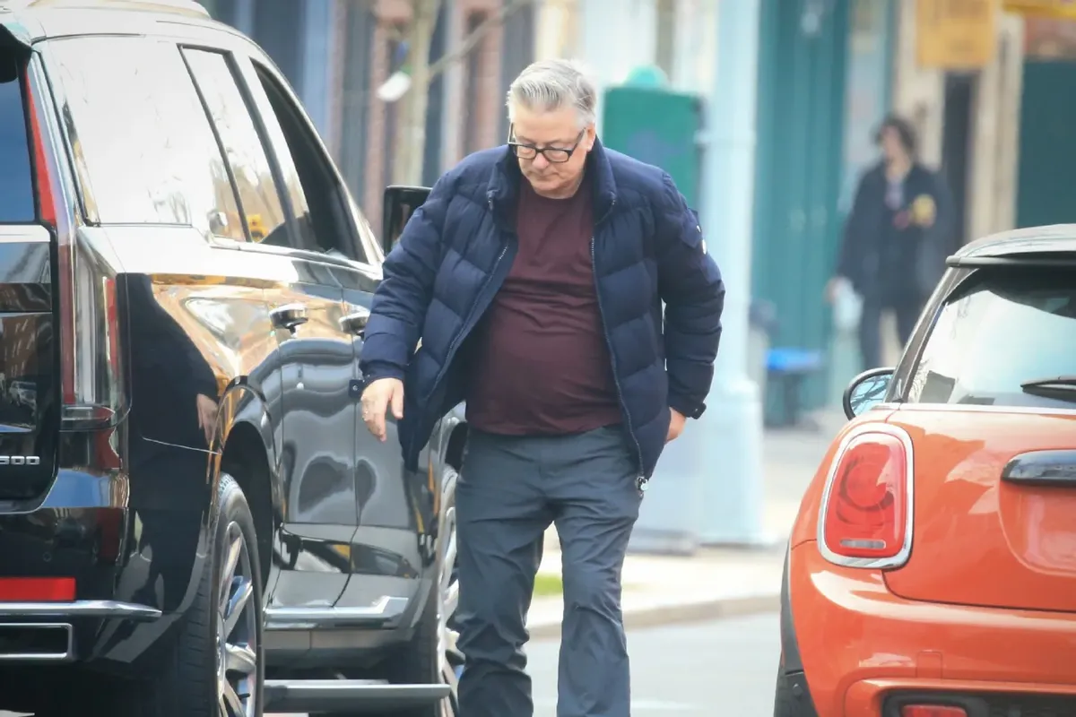 Judge Keeps Alec Baldwin’s Involuntary Manslaughter Case on Track for Trial