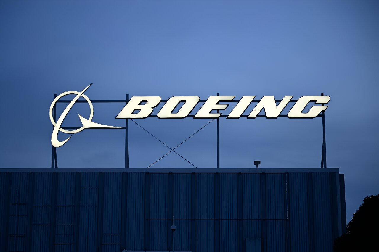 Boeing Machinists Reject Offer to End Strike