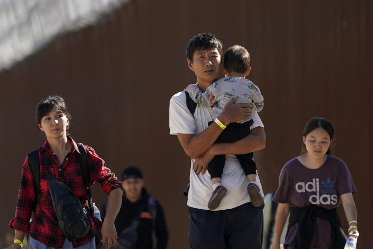 Judge Blocks Trump Admin From Deporting Unaccompanied Guatemalan Children, US Claims Families Want Them Returned