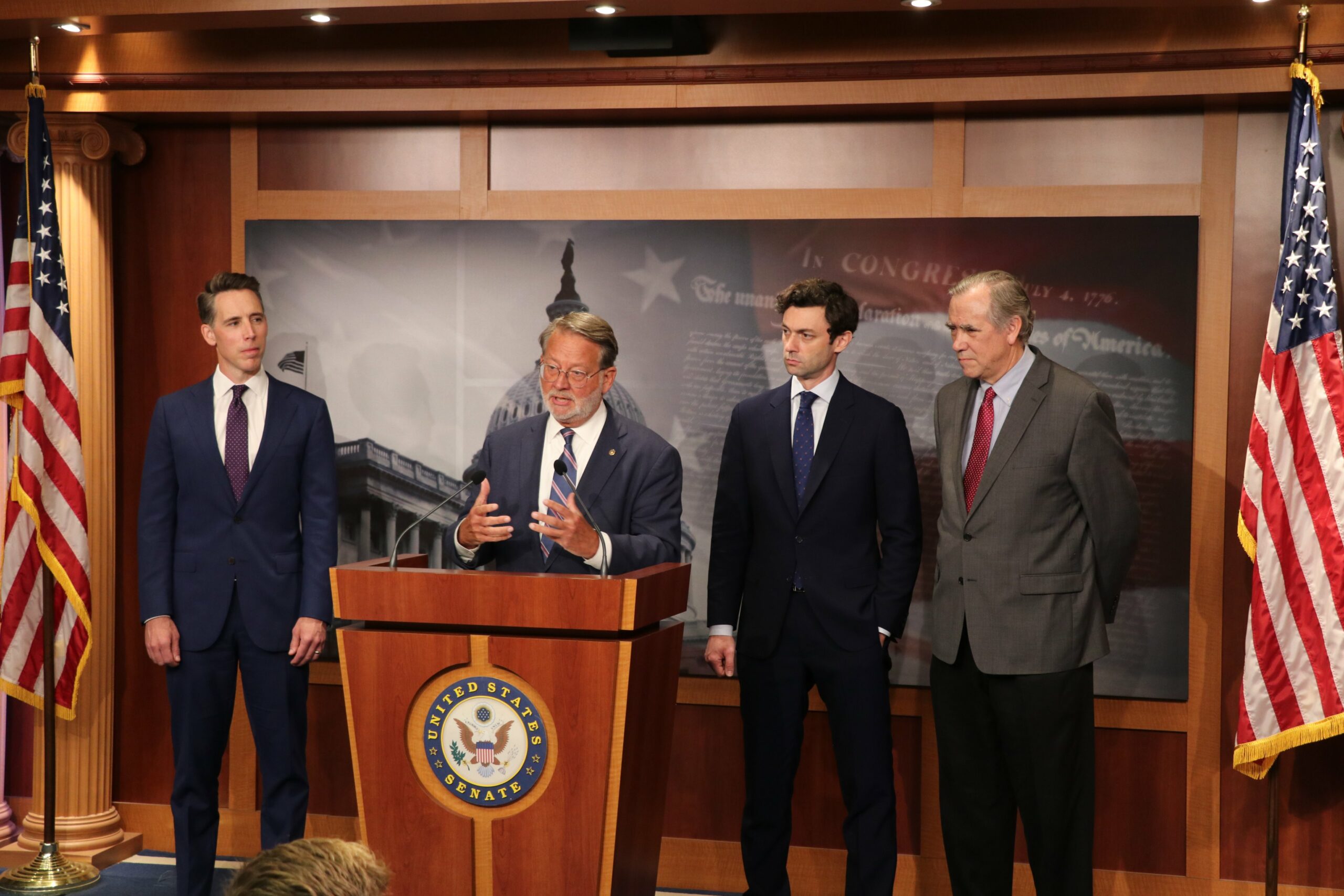 Senate Committee Launches Bipartisan Investigation into Trump Rally Security Breach