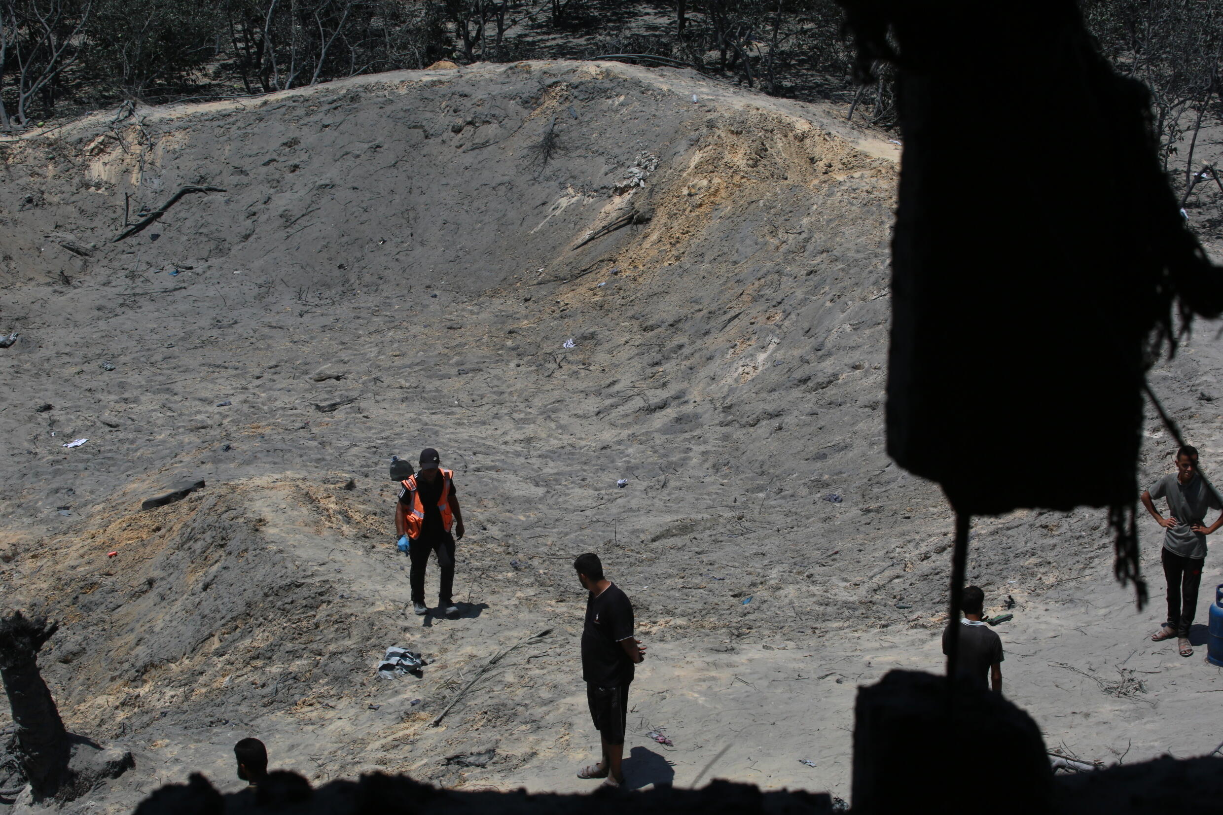 Israel Targets Top Hamas Military Official in Airstrike, Reports Indicate 71 Dead, 200+ Injured