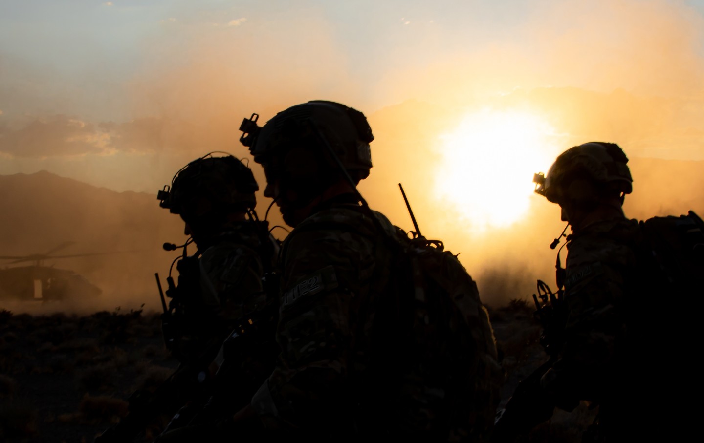 Bipartisan Group of Lawmakers Propose Ending Military Draft